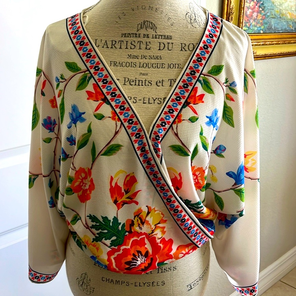 Anthropologie Crop Top Flying Tomato vibrant Boho Floral Blouse Kimono Sleeves M - Picture 7 of 7